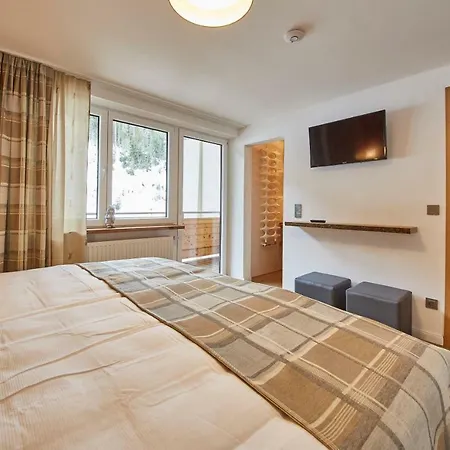 Saalbacher Perle 4 Apartment *